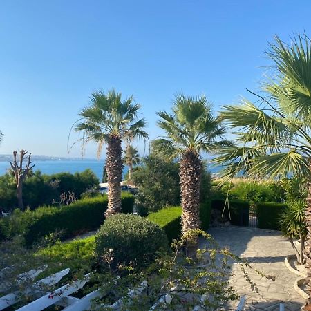 Coral Bay Modern Renovated Apartment By The Sea Paphos Ngoại thất bức ảnh