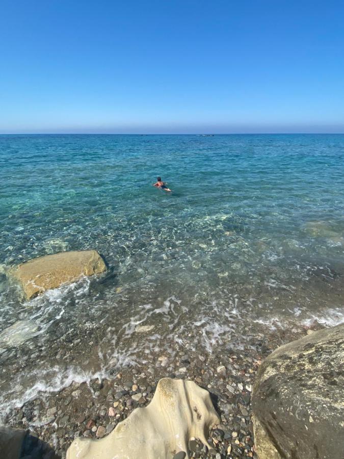 Coral Bay Modern Renovated Apartment By The Sea Paphos Ngoại thất bức ảnh